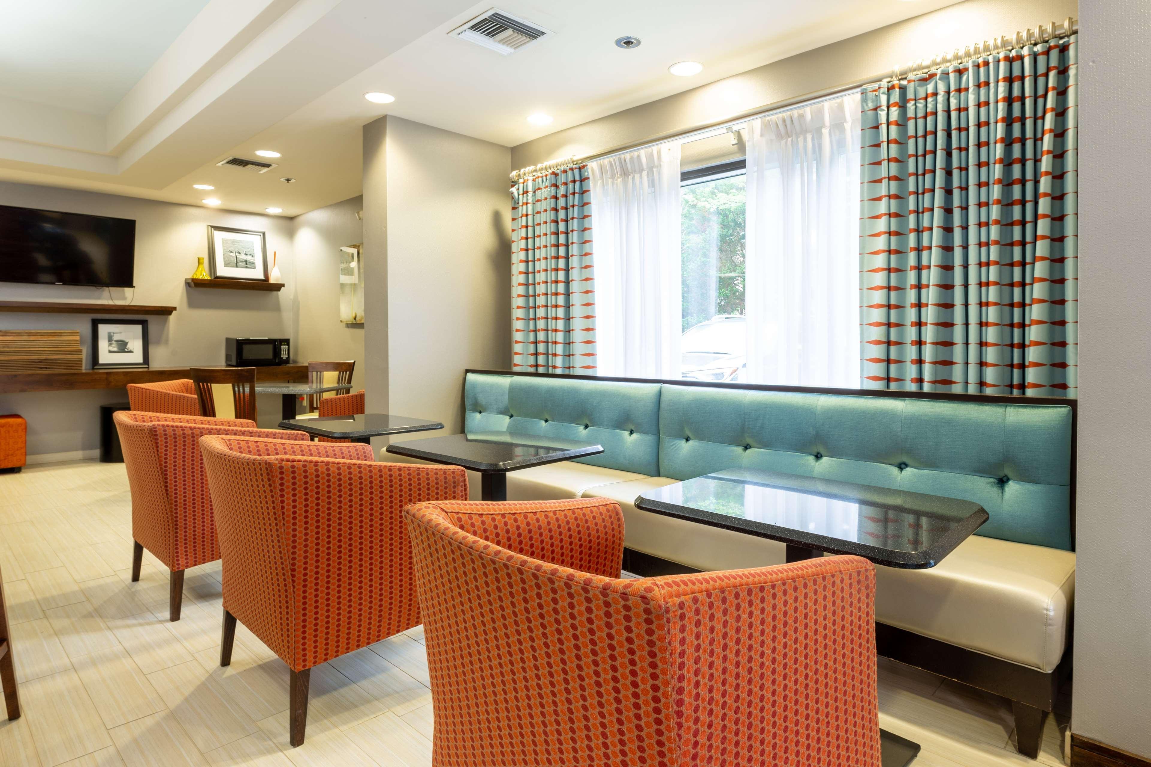 Hampton Inn Columbia I-26/Harbison Blvd Exteriér fotografie