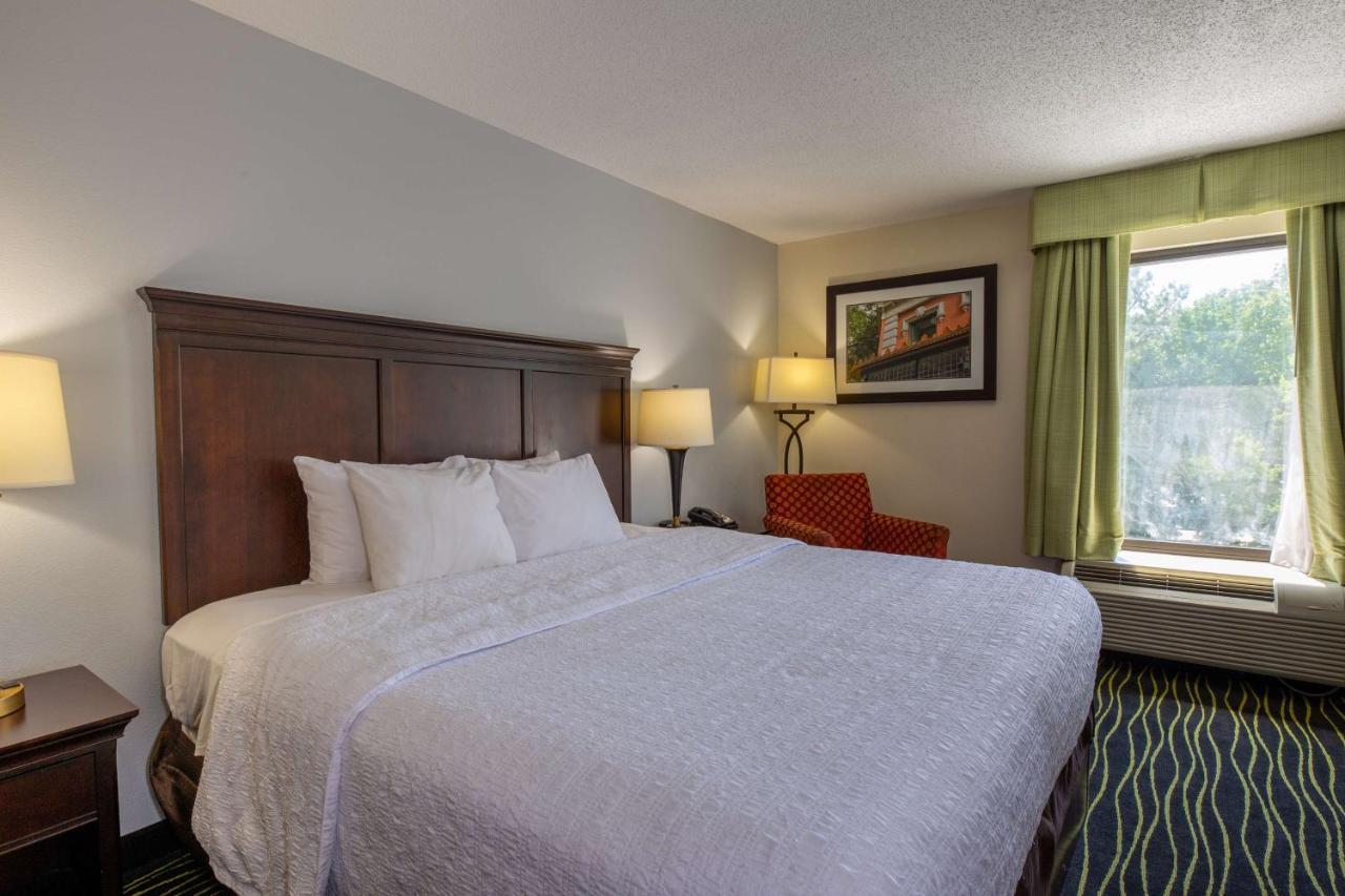 Hampton Inn Columbia I-26/Harbison Blvd Exteriér fotografie